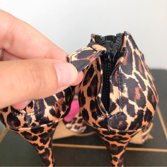 Betsey Johnson Strappy Peep Toe Leopard Heels - Picture 7 of 12